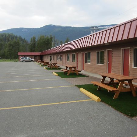 Saddle Mountain Lodge บลูริเวอร์ ภายนอก รูปภาพ