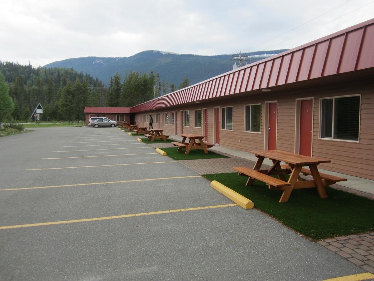 Saddle Mountain Lodge บลูริเวอร์ ภายนอก รูปภาพ